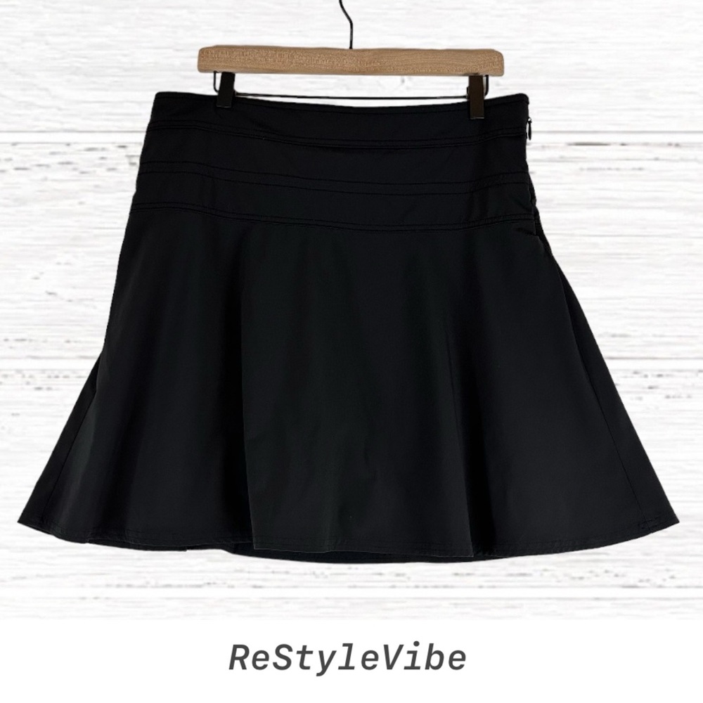 ATHLETA Women’s Size 14 Skort Athletic Drawstring Waist Side Zipper Stretch